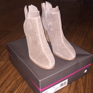 Vince Camuto Booties